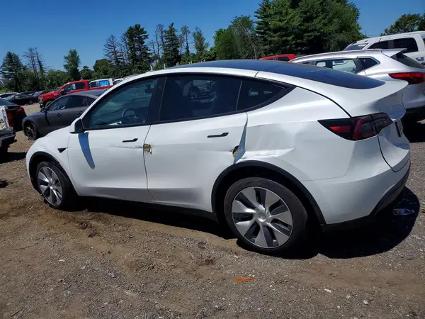 5YJYGDEE6MF246679 2021 TESLA MODEL Y - Image 2