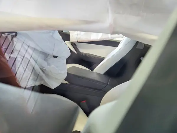 5YJYGDEE6MF246682 2021 TESLA MODEL Y - Image 8
