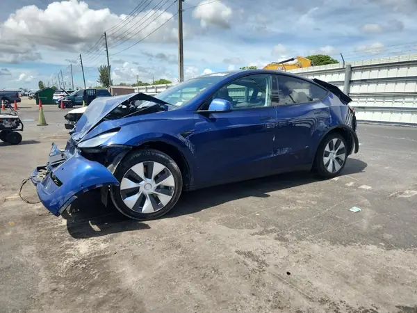 5YJYGDEE6MF249808 2021 TESLA MODEL Y - Image 1