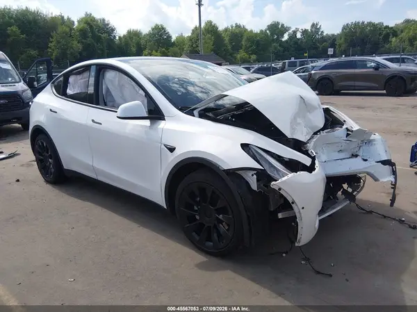 5YJYGDEE6MF256452 2021 TESLA MODEL Y - Image 1