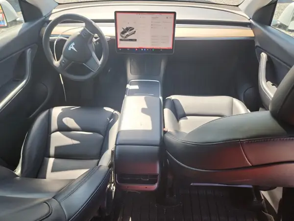 5YJYGDEE6MF260050 2021 TESLA MODEL Y - Image 8