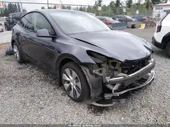 5YJYGDEE6MF275020 2021 TESLA MODEL Y