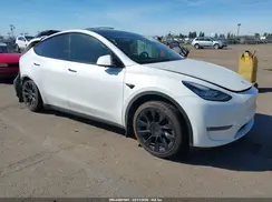 5YJYGDEE6MF275924 2021 TESLA MODEL Y
