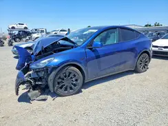 5YJYGDEE6MF282825 2021 TESLA MODEL Y