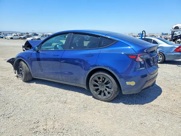 5YJYGDEE6MF282825 2021 TESLA MODEL Y - Image 2
