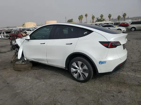 5YJYGDEE6MF285286 2021 TESLA MODEL Y - Image 2
