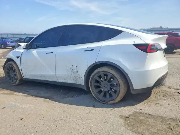 5YJYGDEE6MF294571 2021 TESLA MODEL Y - Image 2