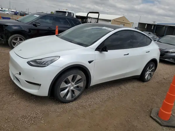 5YJYGDEE6MF297390 2021 TESLA MODEL Y - Image 1