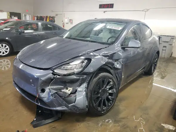 5YJYGDEE6MF298300 2021 TESLA MODEL Y - Image 1