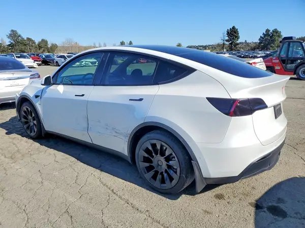 5YJYGDEE6MF301292 2021 TESLA MODEL Y - Image 2