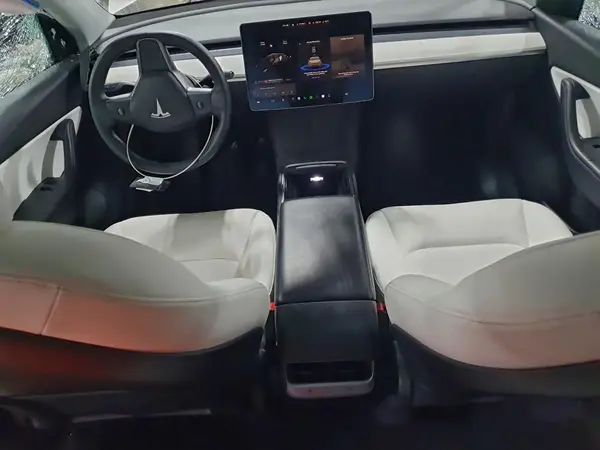 5YJYGDEE6MF304869 2021 TESLA MODEL Y - Image 8