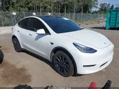 5YJYGDEE7LF008824 2020 TESLA MODEL Y