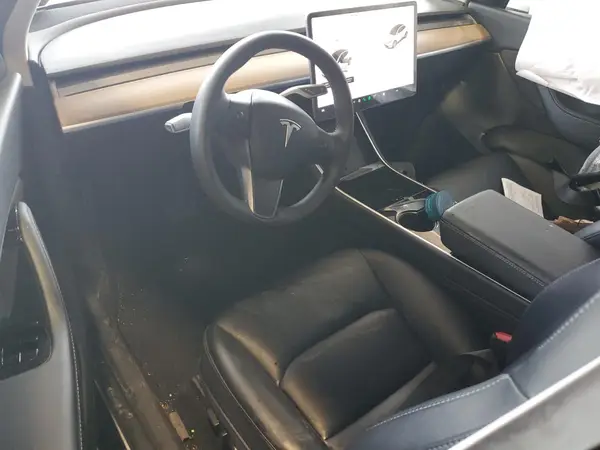 5YJYGDEE7LF015255 2020 TESLA MODEL Y - Image 8