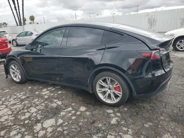 5YJYGDEE7LF018608 2020 TESLA MODEL Y - Image 2
