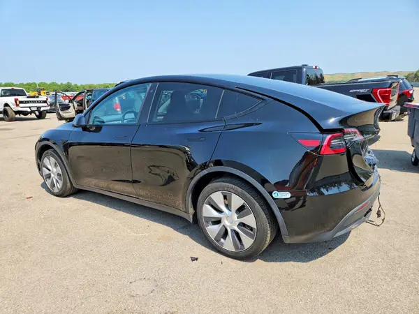 5YJYGDEE7LF026255 2020 TESLA MODEL Y - Image 2