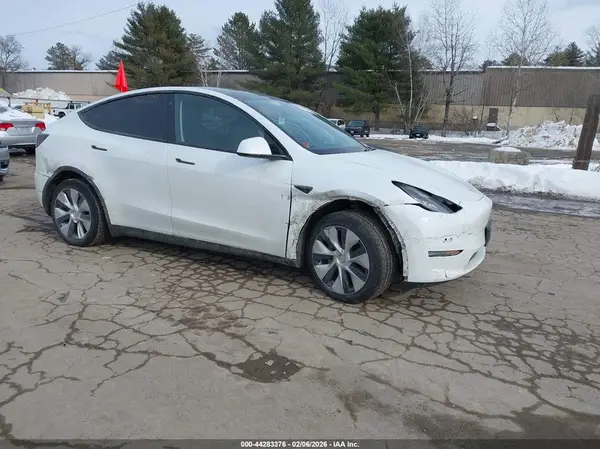 5YJYGDEE7LF026353 2020 TESLA MODEL Y - Image 1