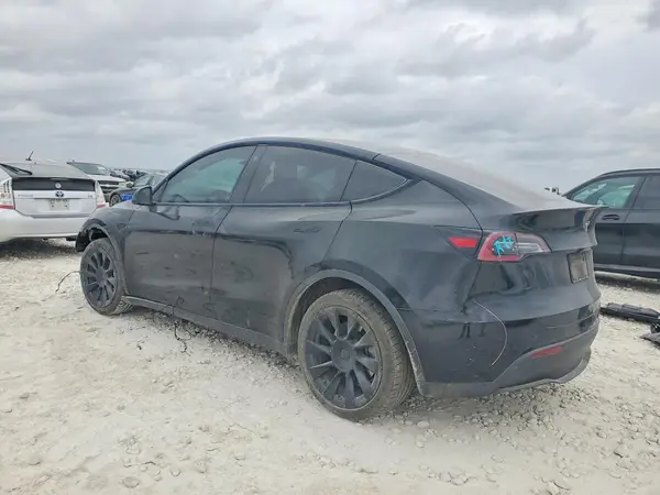 5YJYGDEE7LF033772 2020 TESLA MODEL Y - Image 2