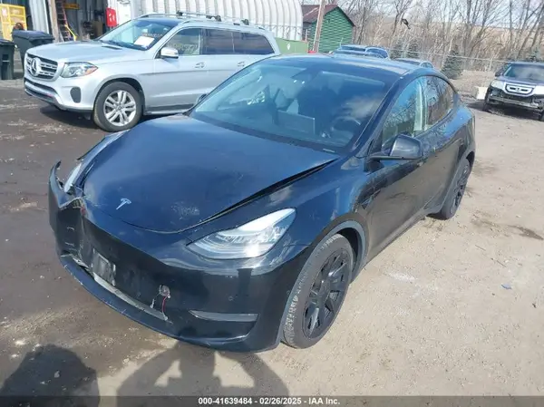 5YJYGDEE7LF038969 2020 TESLA MODEL Y - Image 2