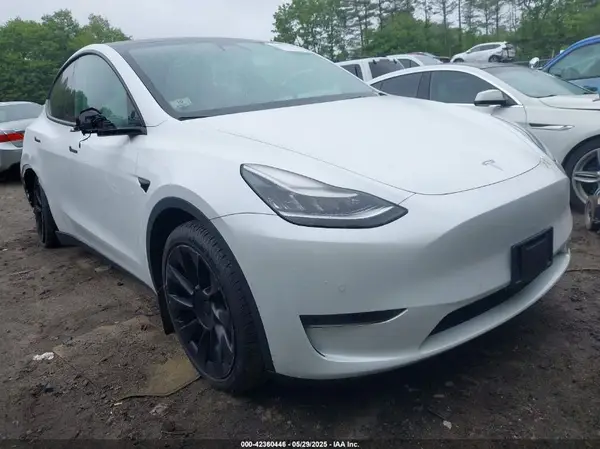 5YJYGDEE7LF042987 2020 TESLA MODEL Y - Image 1