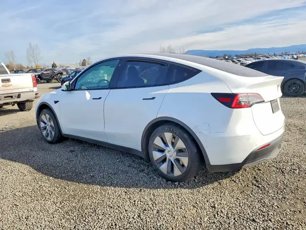 5YJYGDEE7LF045033 2020 TESLA MODEL Y - Image 2