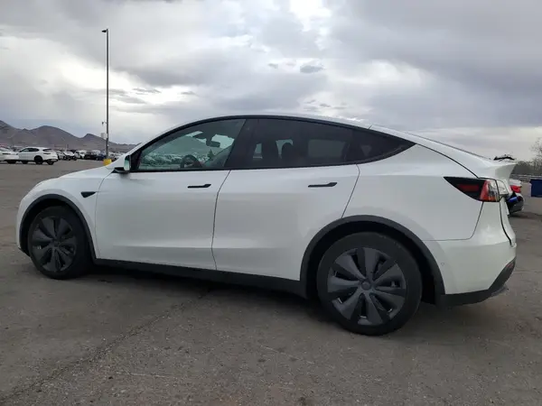 5YJYGDEE7LF054542 2020 TESLA MODEL Y - Image 2