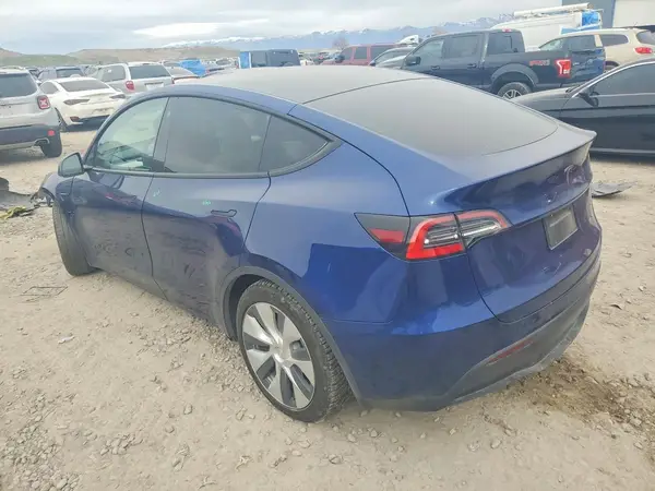5YJYGDEE7LF056386 2020 TESLA MODEL Y - Image 2