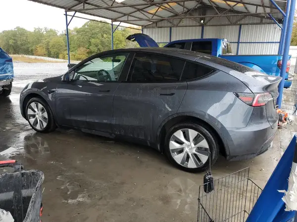 5YJYGDEE7MF063095 2021 TESLA MODEL Y - Image 2