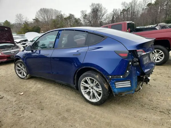5YJYGDEE7MF066675 2021 TESLA MODEL Y - Image 2