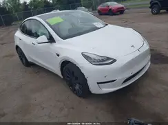5YJYGDEE7MF068619 2021 TESLA MODEL Y