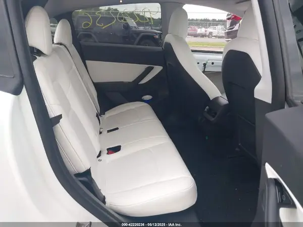 5YJYGDEE7MF068619 2021 TESLA MODEL Y - Image 8