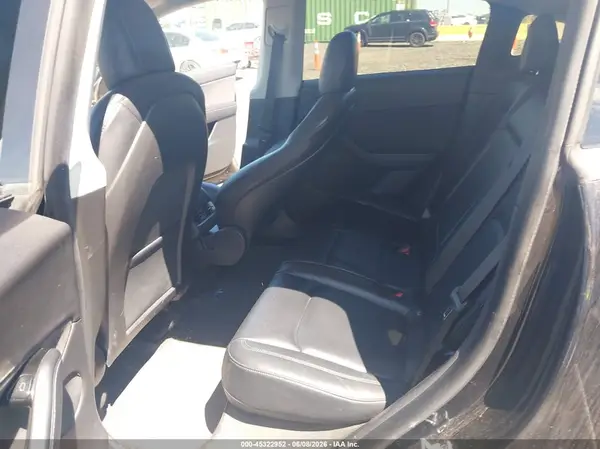 5YJYGDEE7MF071102 2021 TESLA MODEL Y - Image 8