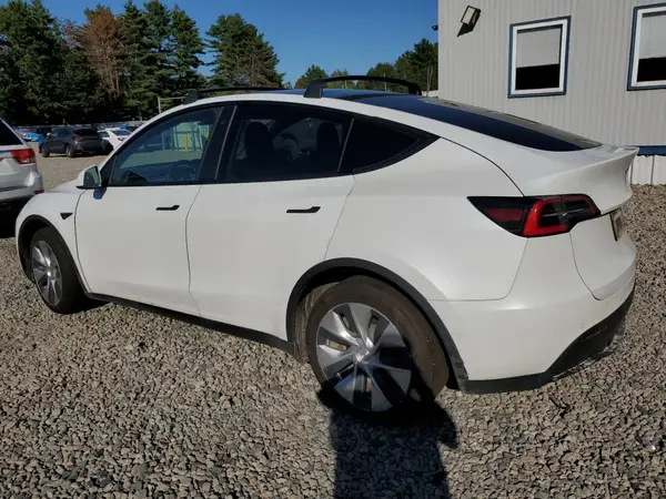 5YJYGDEE7MF072721 2021 TESLA MODEL Y - Image 2