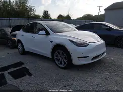 5YJYGDEE7MF074467 2021 TESLA MODEL Y