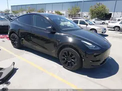 5YJYGDEE7MF076557 2021 TESLA MODEL Y