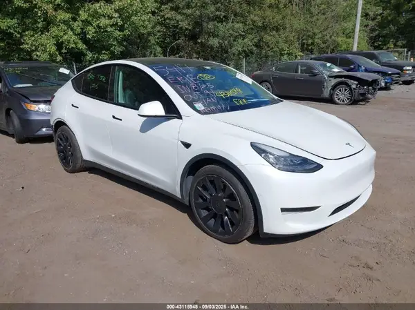 5YJYGDEE7MF080625 2021 TESLA MODEL Y - Image 1