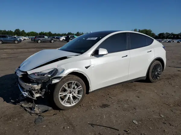 5YJYGDEE7MF082522 2021 TESLA MODEL Y - Image 1