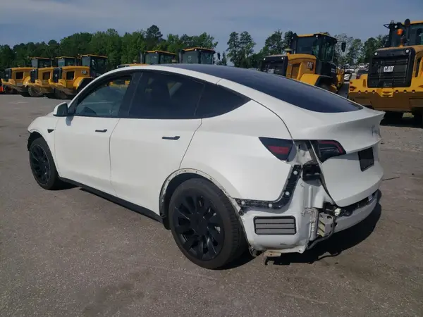 5YJYGDEE7MF084397 2021 TESLA MODEL Y - Image 2