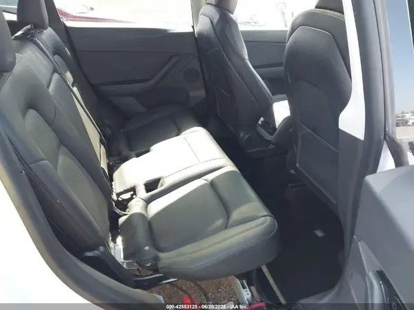 5YJYGDEE7MF085758 2021 TESLA MODEL Y - Image 8