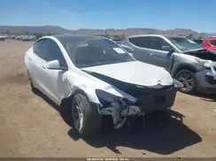 5YJYGDEE7MF094279 2021 TESLA MODEL Y