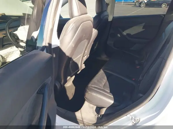 5YJYGDEE7MF094346 2021 TESLA MODEL Y - Image 8