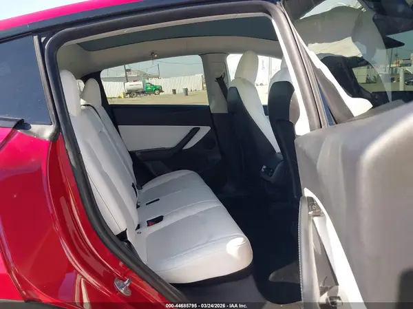 5YJYGDEE7MF099062 2021 TESLA MODEL Y - Image 8
