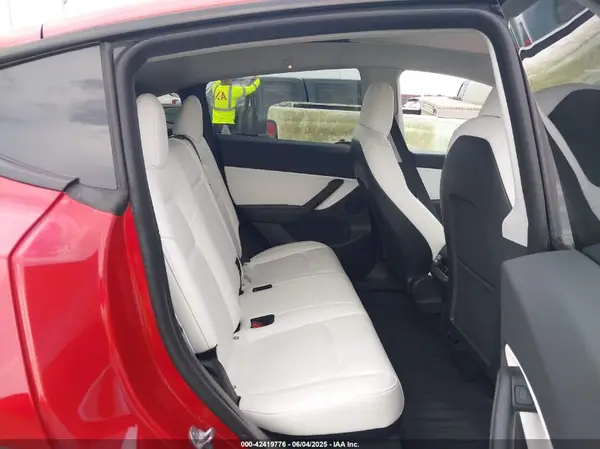 5YJYGDEE7MF130651 2021 TESLA MODEL Y - Image 8