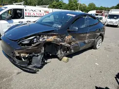 5YJYGDEE7MF131105 2021 TESLA MODEL Y