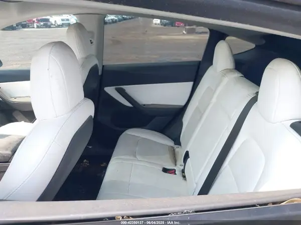 5YJYGDEE7MF140144 2021 TESLA MODEL Y - Image 8