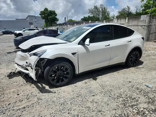 5YJYGDEE7MF144209 2021 TESLA MODEL Y - Image 1