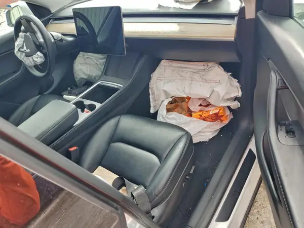 5YJYGDEE7MF145604 2021 TESLA MODEL Y - Image 8