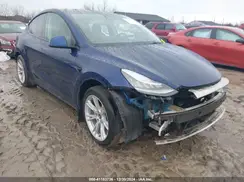 5YJYGDEE7MF145652 2021 TESLA MODEL Y