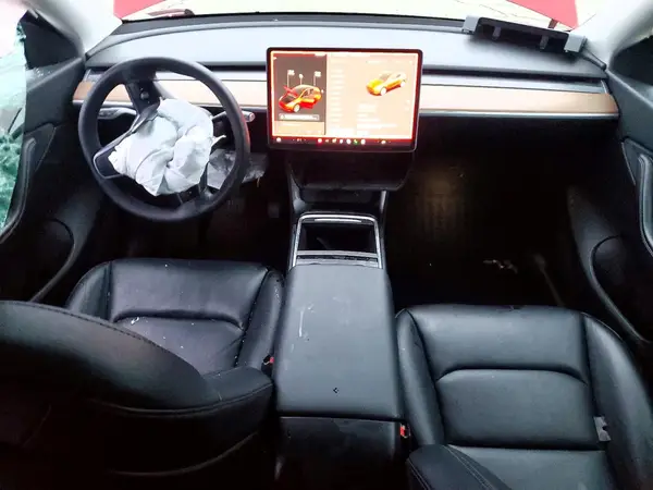 5YJYGDEE7MF160393 2021 TESLA MODEL Y - Image 8