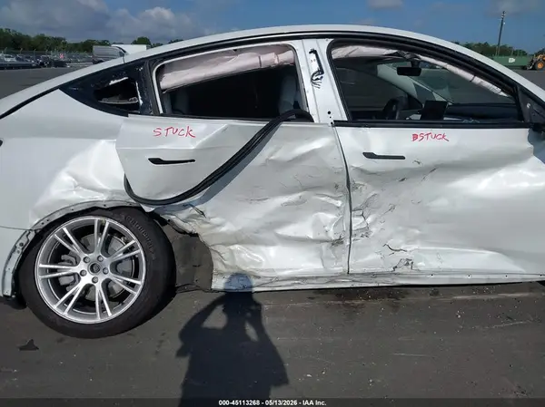 2021 TESLA MODEL Y auction photo 6