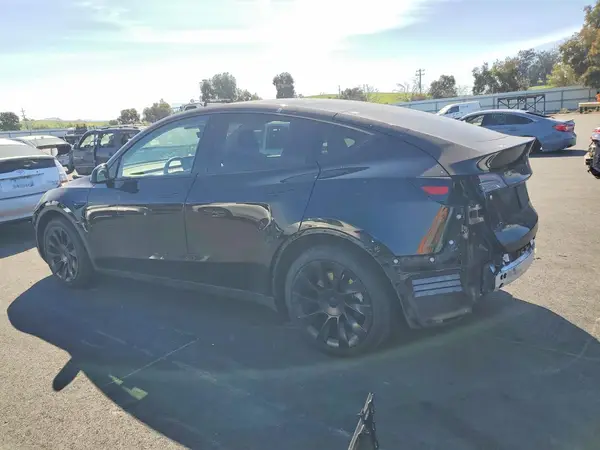 5YJYGDEE7MF180322 2021 TESLA MODEL Y - Image 2